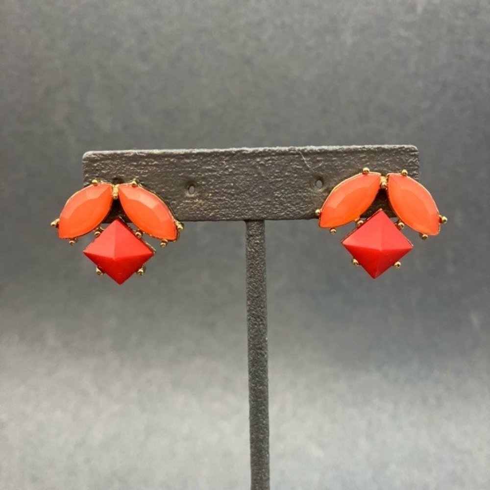 Pierced Earrings Abstract Flower Salmon Pink Red Diamond Ellipse Gold Retro Barb